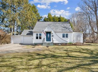 214 Litchfield Rd, Watertown, CT 06795