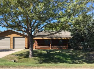 307 E Spring Creek Dr, Pierre, SD 57501