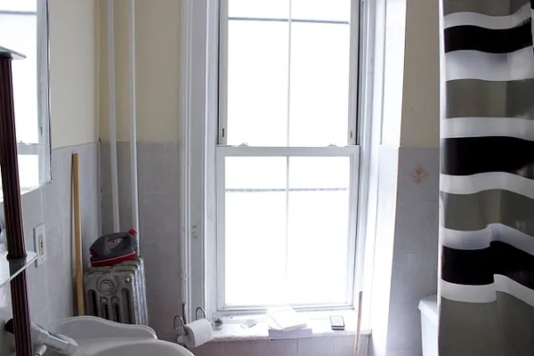 Rented by L.Nelson & Associates | media 23