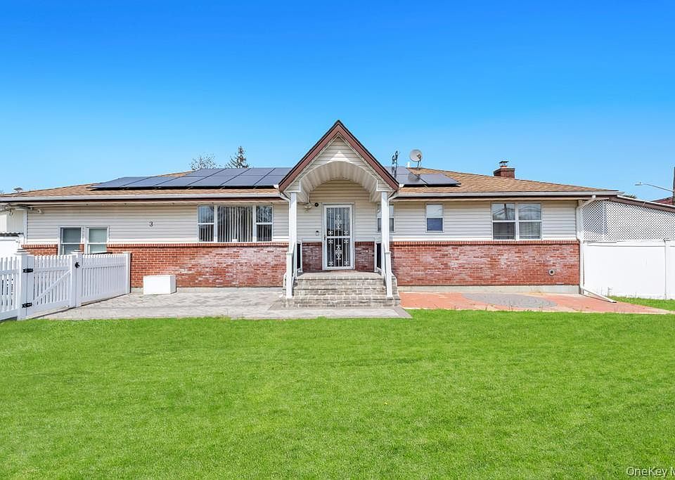 1st image of 3 Dubois Avenue