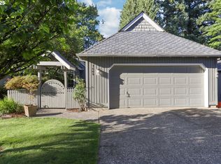 7609 SW Afton Ln, Portland, OR 97224