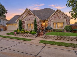 2801 Verona Ct, Edmond, OK 73034
