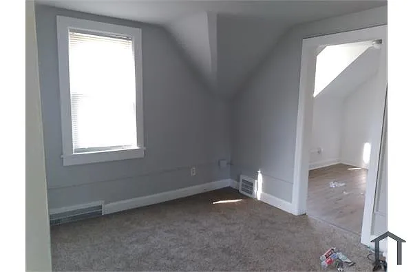 Building Photo - 216 Campbell St #2