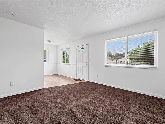 5th image of 19861 Vermander Ave