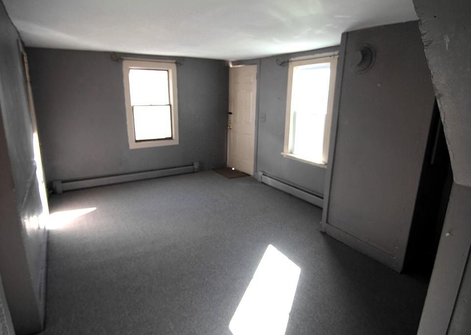 2nd image of 158 Water St #3
