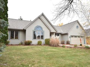 224 W Aspen St, Grafton, WI 53024