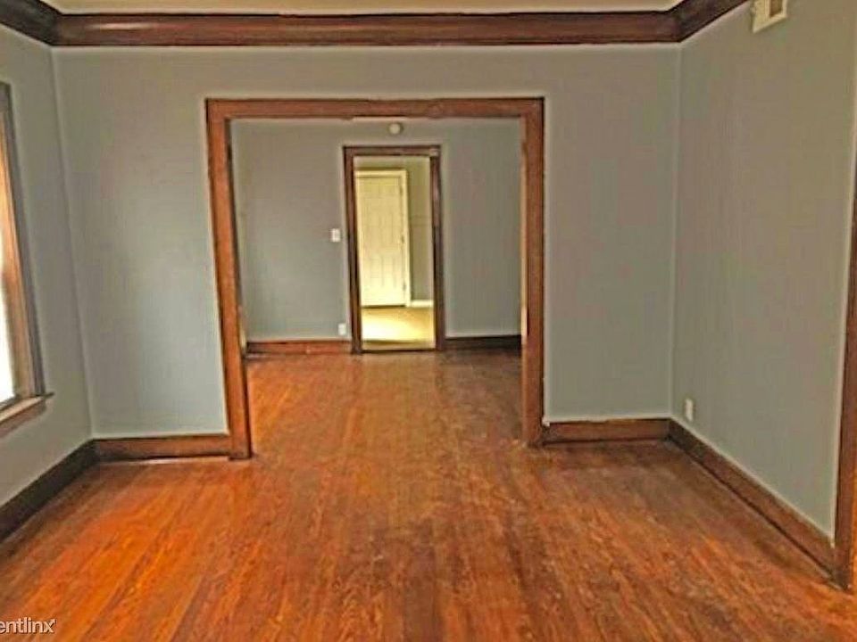 1st image of 10934 S Vernon Ave