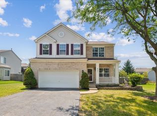 2131 Grand Pointe Trl, Aurora, IL 60503