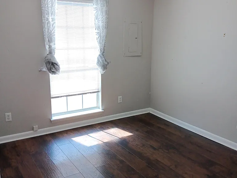 811 Netherlands Dr — Photo 24