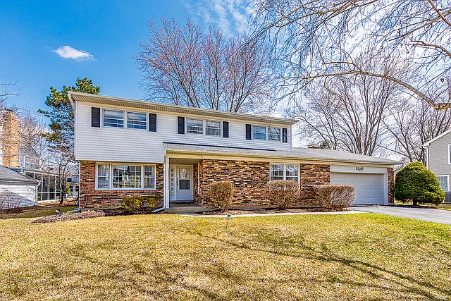 2045 Greensboro Dr photo 1