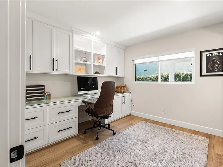 24701 Nympha Dr — Photo 63