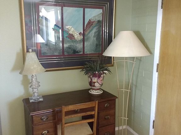 5th image of 10426 W Peoria Ave