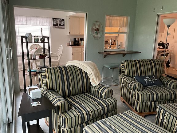 5th image of 3734 Sabal Springs Blvd