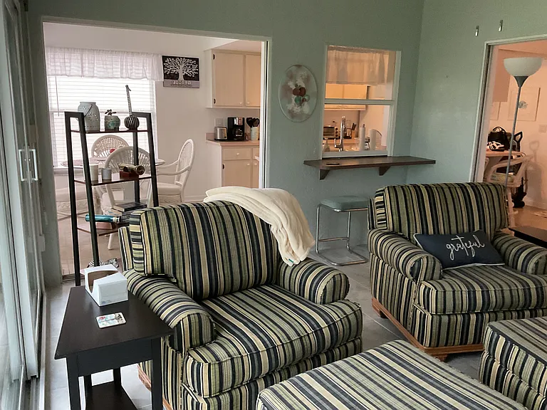 3734 Sabal Springs Blvd — Photo 5