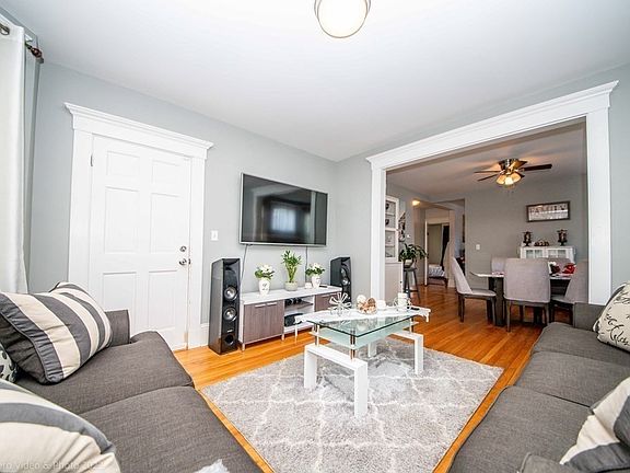 3rd image of 38-40 Florence St #2