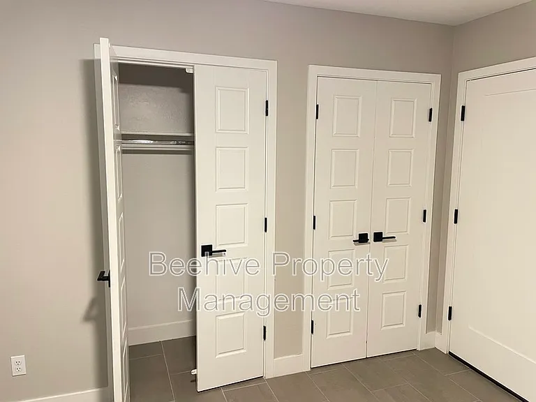 4809 E Camino Cir #1 — Photo 9