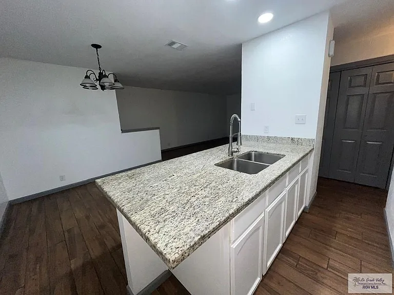 2906 Treasure Hills Blvd #C — Photo 14