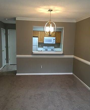 3rd image of 1109 Settlement Dr