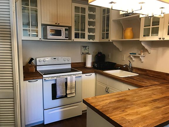 5th image of 4139 Cedar Creek Cir APT 103