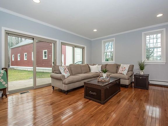 5th image of 162 West St