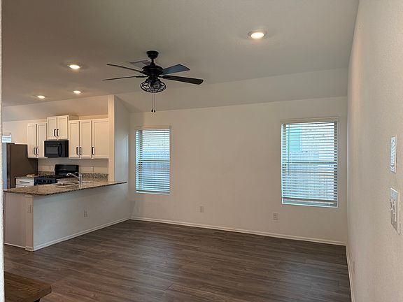 2nd image of 3005 Kendrick Springs Ln