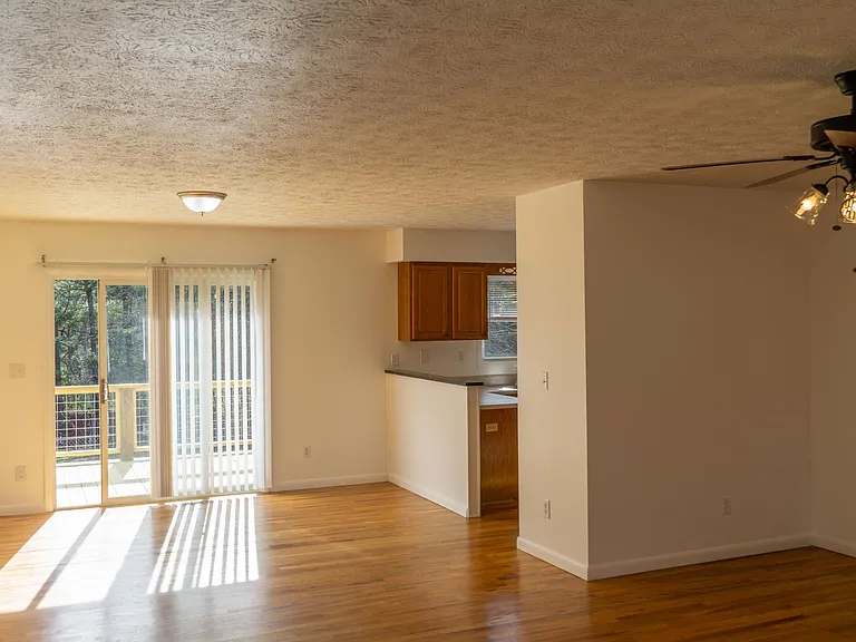 819 Monte Vista Rd — Photo 11