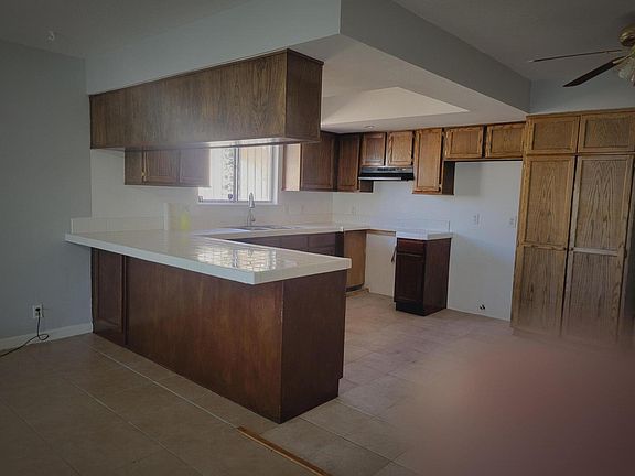 3rd image of 44801 Logue Ave