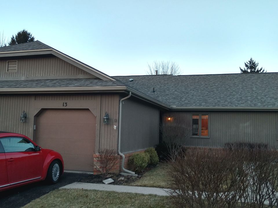 1st image of 13 Meadowpond Dr
