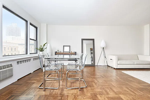 Rented by PocketBroker Inc | media 5