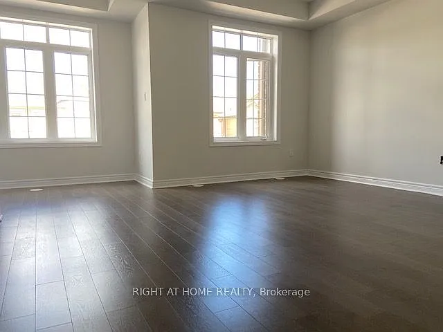 4 bed, $3,600 — Photo 2