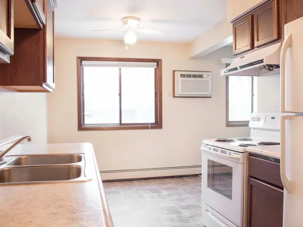 Fairhill Apartments, 140 3rd St W #304, Waconia, MN 55387