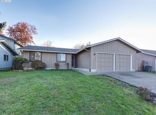 3696 Plumtree Dr, Eugene, OR 97402