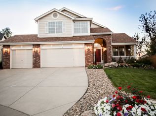 27 Burgundy Ln, Highlands Ranch, CO 80126