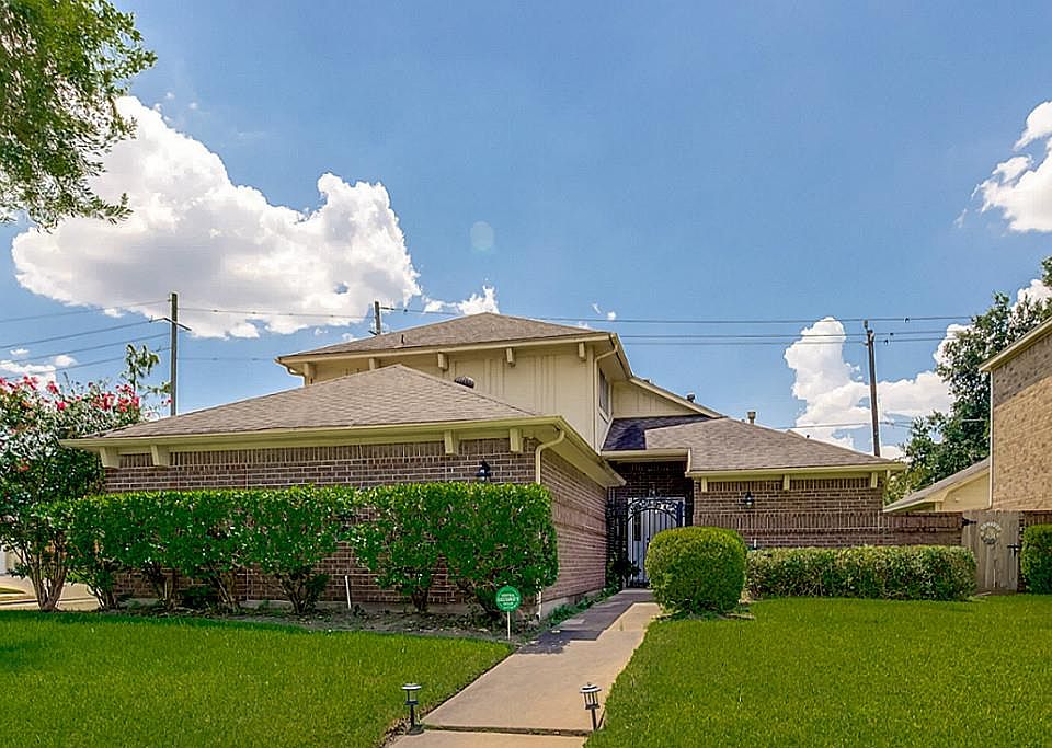 1st image of 1230 Forest Home Dr