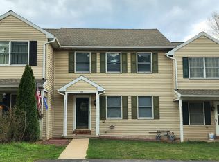 35 Park View Dr, Reinholds, PA