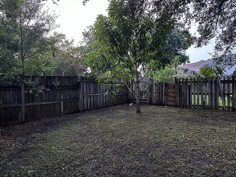 12659 Huckleberry Finn Dr — Photo 20