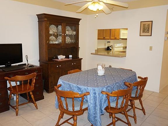 5th image of 1345 Mediterranean Dr #A