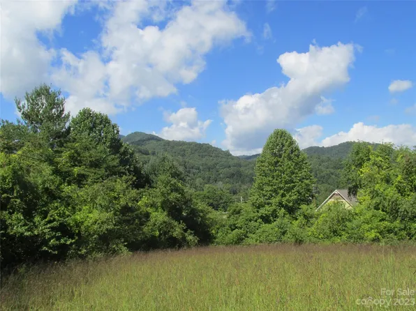 100 Speedwell Acres Rd, Cullowhee, NC 28723