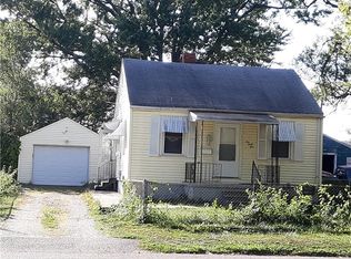 1045 N Wilder Ave, Decatur, IL 62522