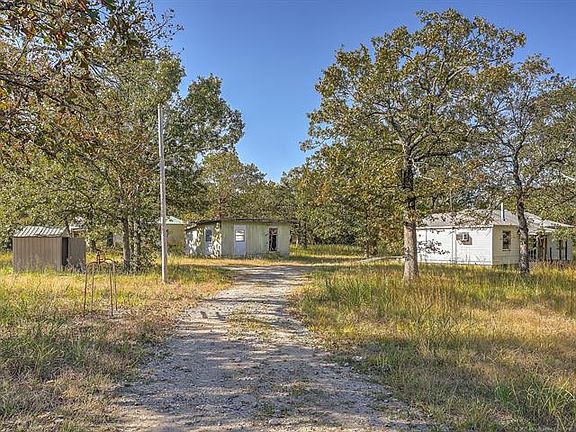 2nd image of 22194 Dogwood Ln