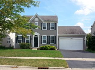 2758 Liberty Lakes Blvd, Wauconda, IL 60084