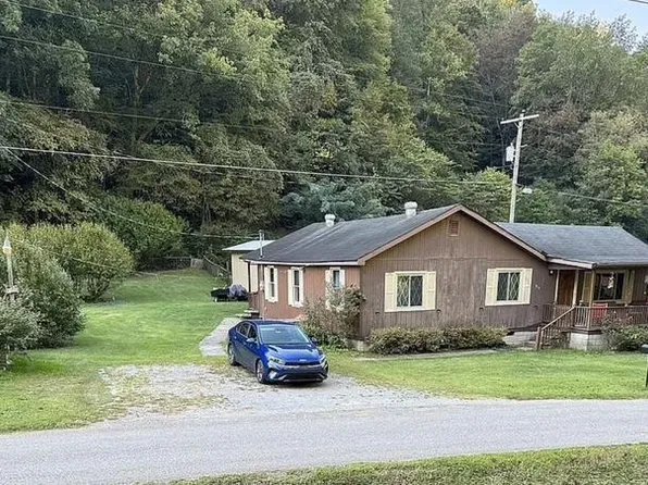 354 Doty Br, Mc Dowell, KY 41647