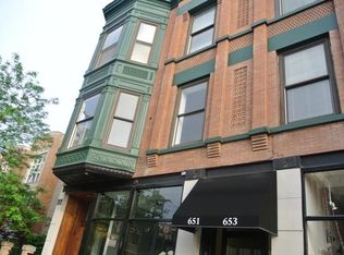 651 W Armitage Ave #2F, Chicago, IL 60614