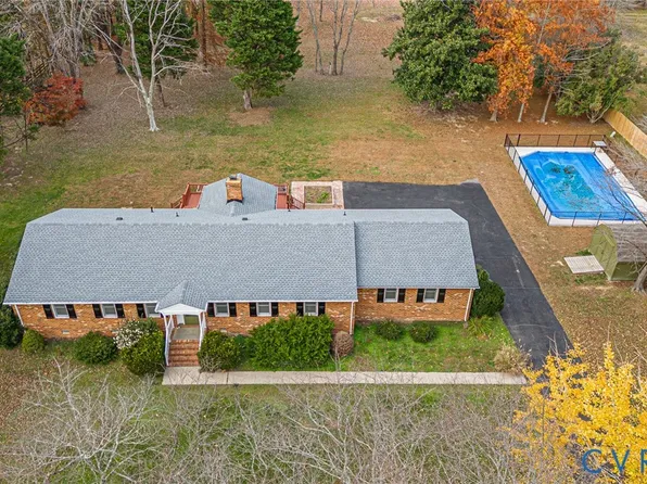 5304 Summer Plains Dr, Mechanicsville, VA 23116