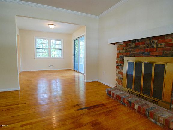 5th image of 321 Twin Oaks Dr
