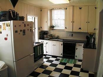 5th image of 4221 Kingcrest Pkwy