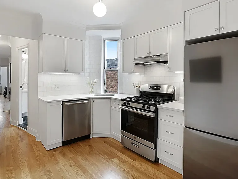 222 Pacific St #2B — Photo 6