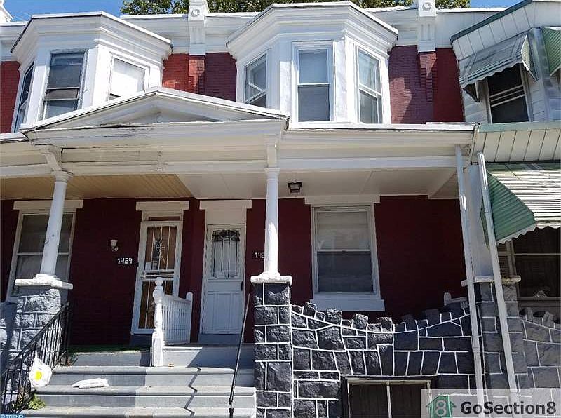 2nd image of 1427 N Wanamaker St