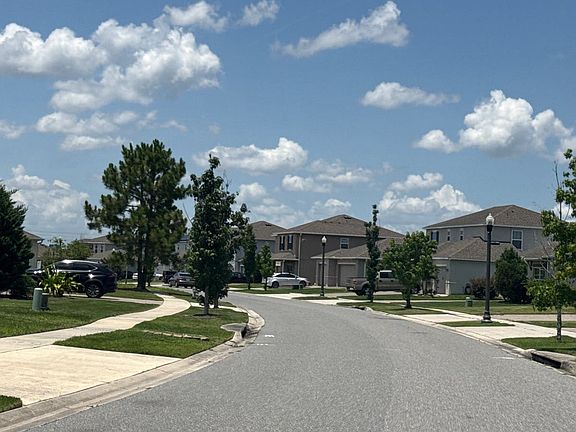 5th image of 331 Quarry Rock Cir