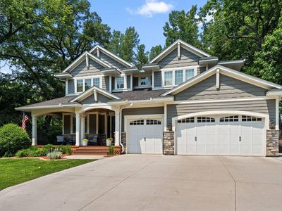 297 Glenbrook Rd N, Wayzata, MN, 55391